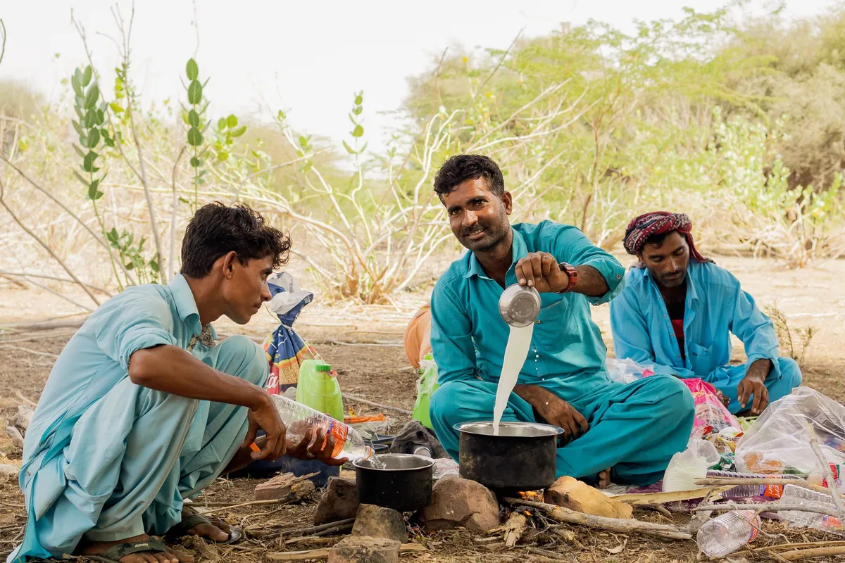 Desert guides nr Jaisalmer.
